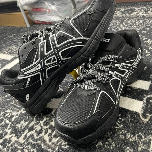 Asics main image 7